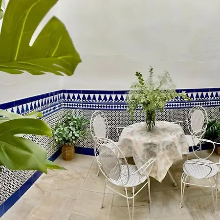 Apartamento Con Patio En El Casco Historico * Cordoba